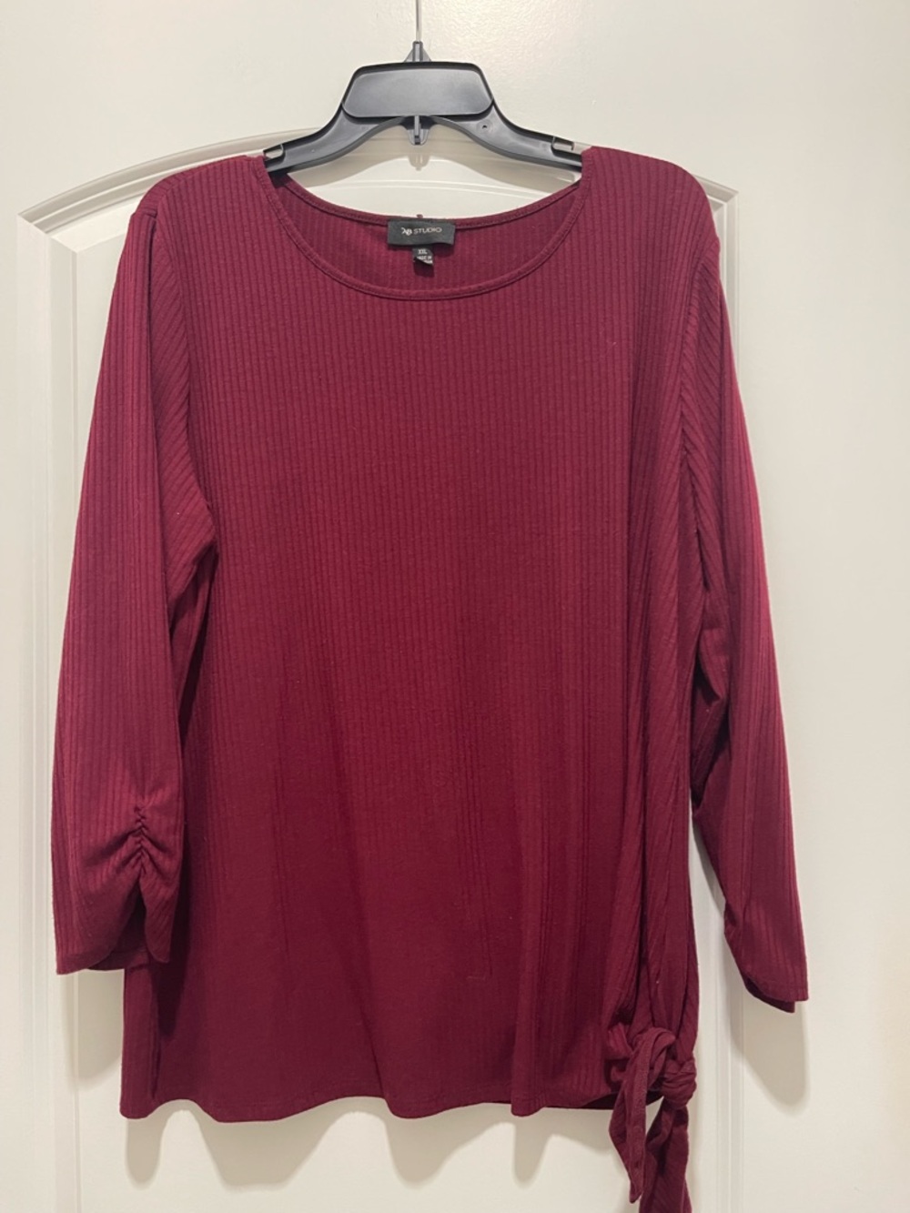 Long Sleeve Ribbed Tie-Hem Top - Wine